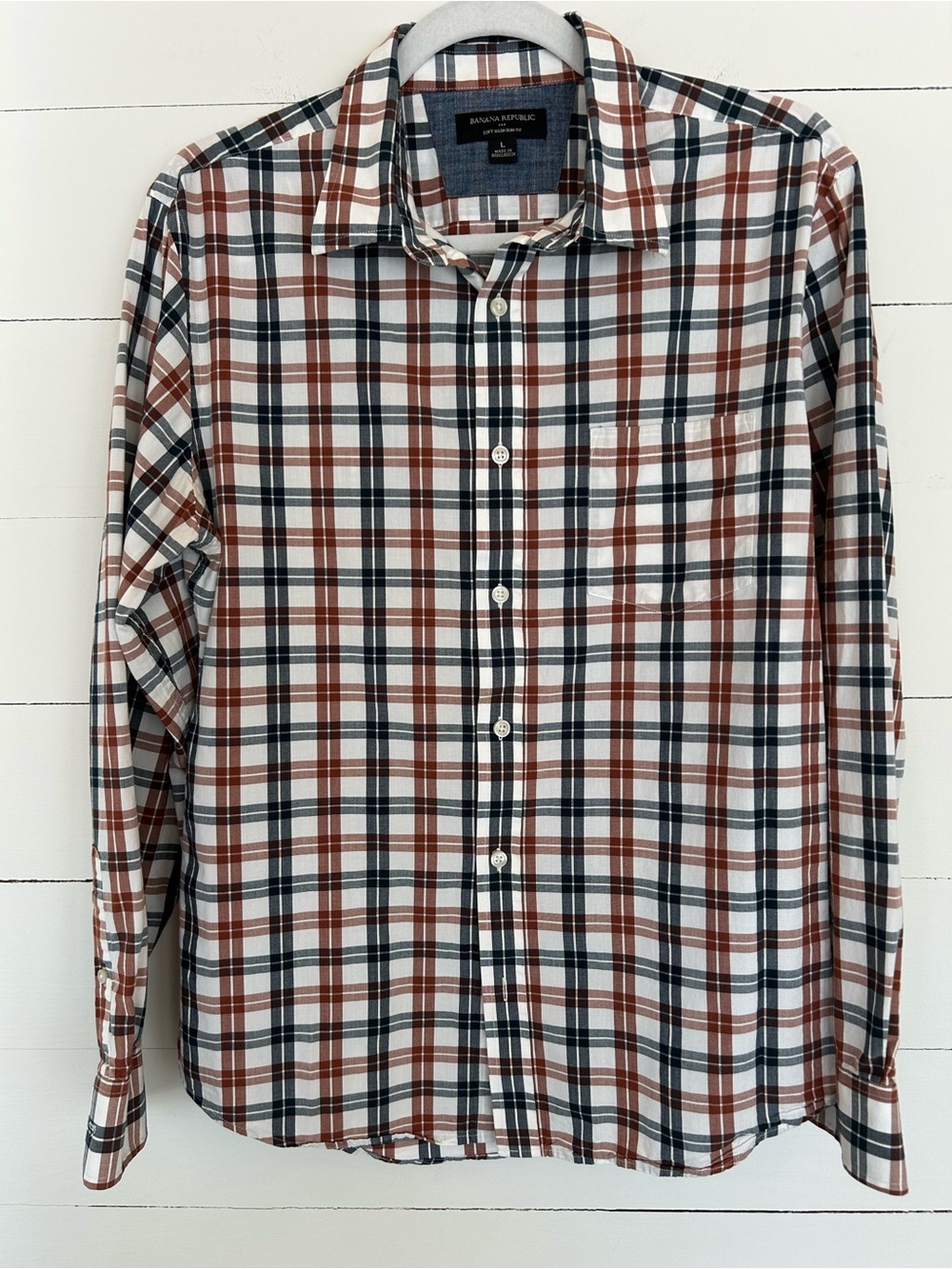 Banana Republic Rust and Navy Plaid Button-Down Shirt, size L